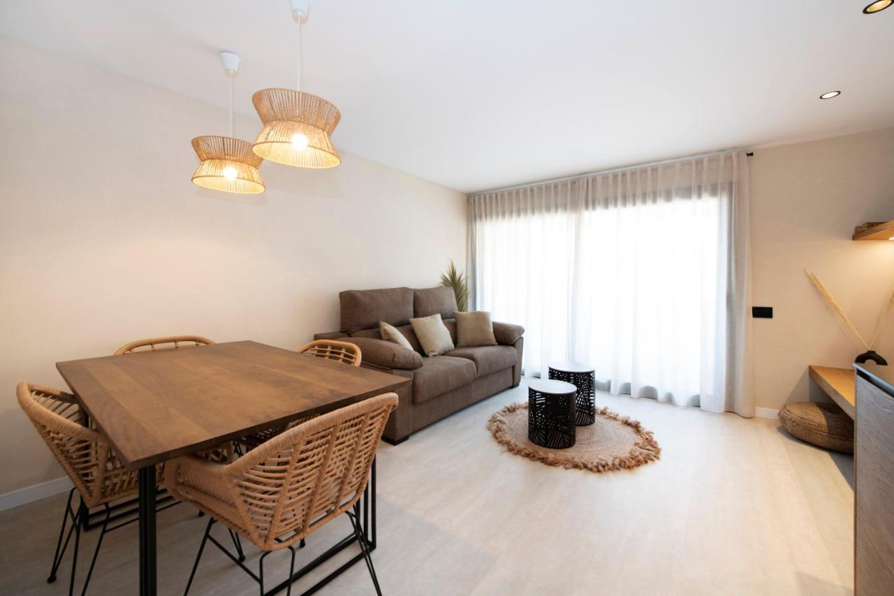 Apartamentos Marplana Castelldefels Exteriér fotografie