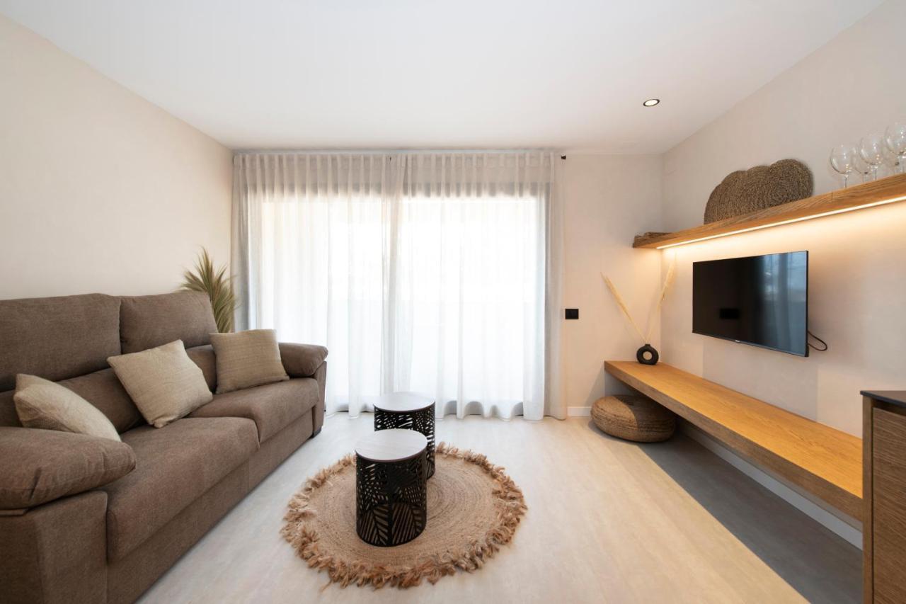Apartamentos Marplana Castelldefels Exteriér fotografie