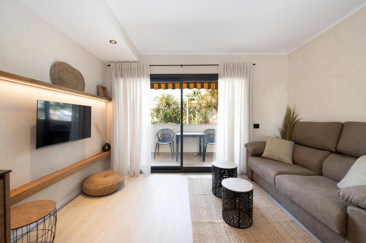 Apartamentos Marplana Castelldefels Exteriér fotografie